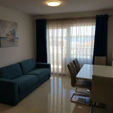 Marella Guest house Seget Donji