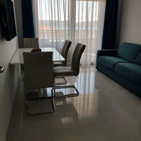 Marella Guest house Seget Donji