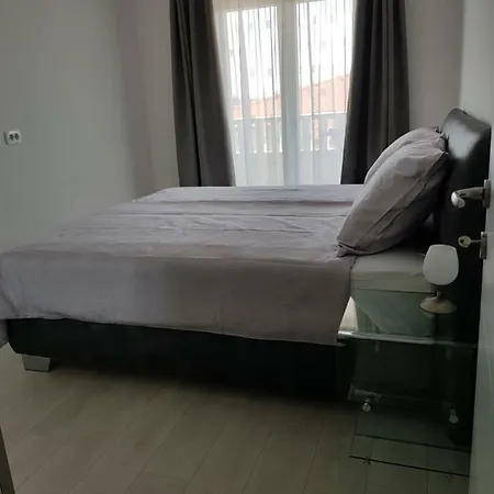 Marella Guest house Seget Donji